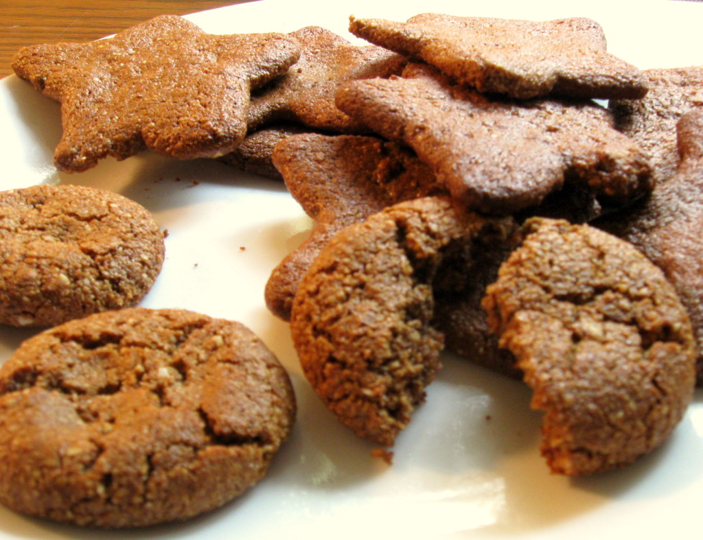 Paleo ginger molasses cookies