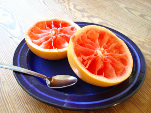 All About Grapefruit, Plus 3 Delicious, Easy Summer Recipes