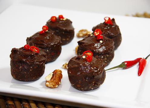 Raw Chocolate Chili Bombs - Spicy, Sweet and loaded with health-i-fying nutrients and phytochemicals! 