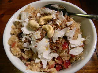 Coconut goji quinoa porridge