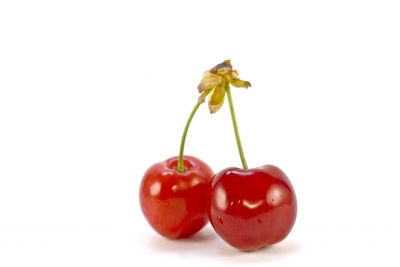 3 Reasons You Need To Eat Tart Cherries + Smoothie Recipe