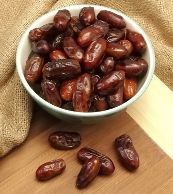 7 Reasons Why Dates Are The Perfect Snack